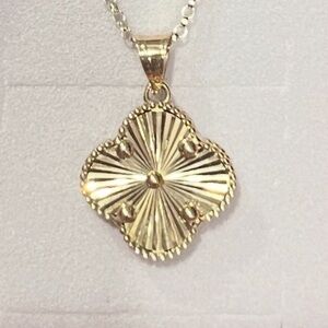New Real Solid 14K Gold Clover Pendant Necklace designer look